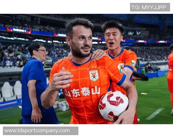 卡扎伊什维利帽子戏法助力球队胜利荣膺中超第24轮最佳球员称号